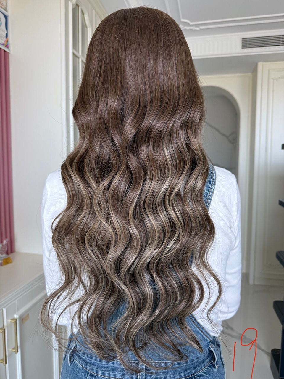 The Smoky Praline — 26" 13×6 Lace Wig