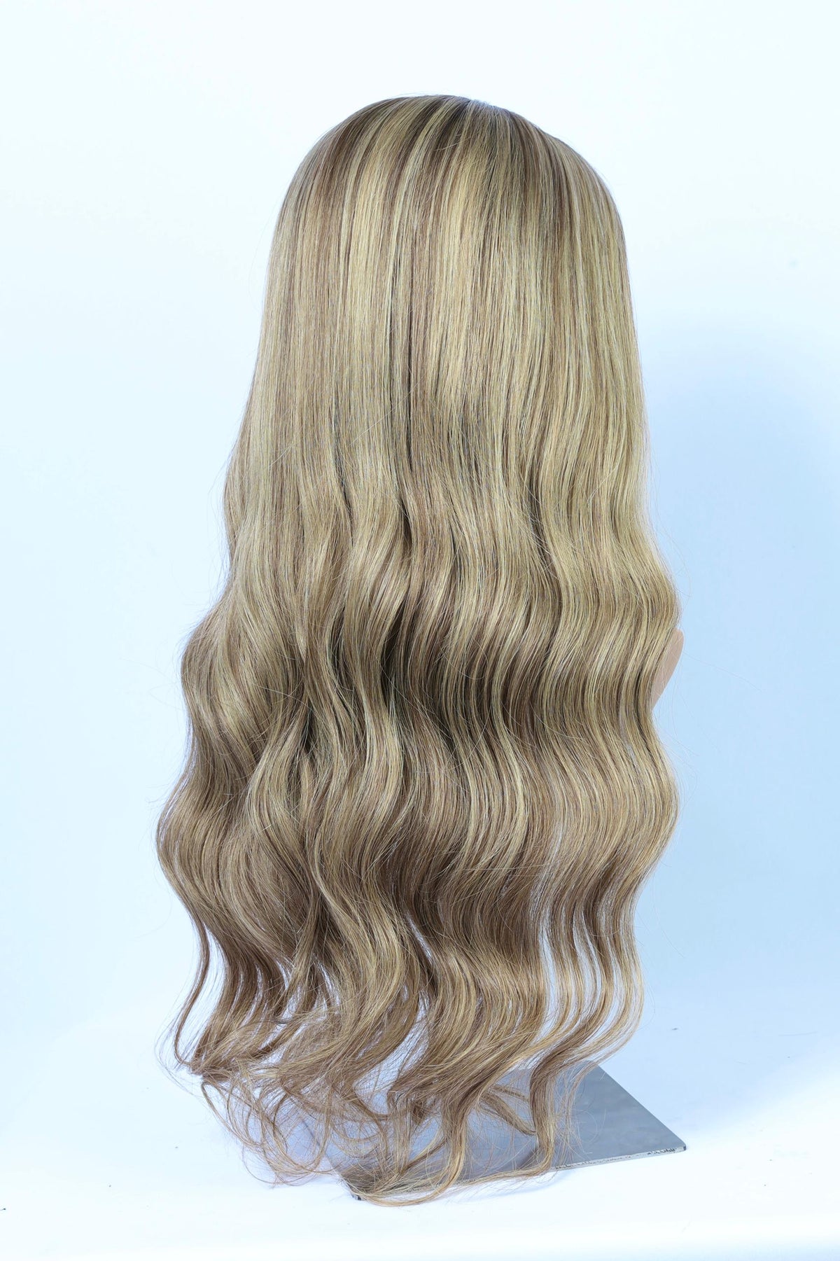 The Oatmilk Blonde — 26" 13×6 Lace Wig